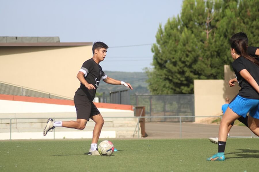 Want to know how to be an ideal striker?